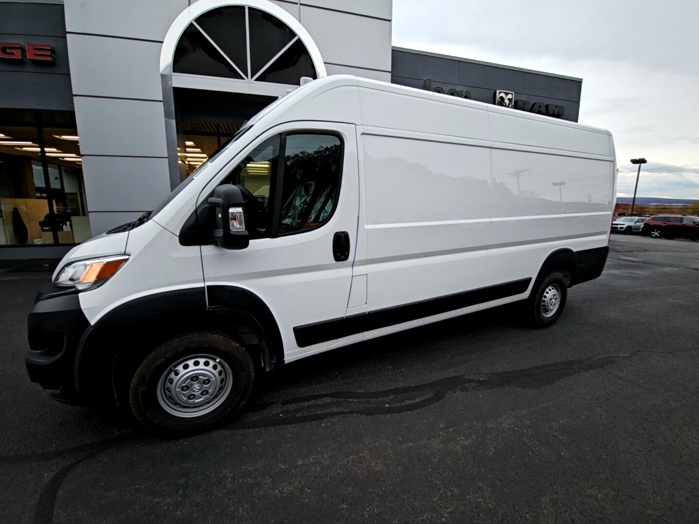 2026 Ram ProMaster 3500 photo 2