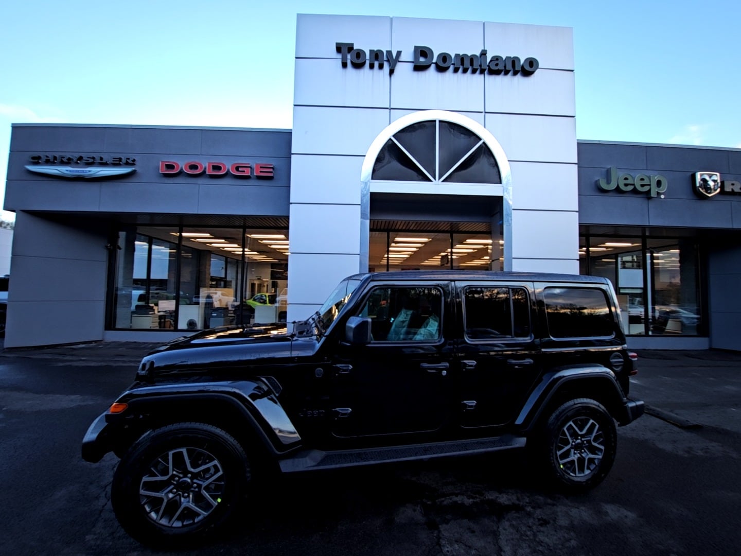 2026 Jeep Wrangler Sahara's photo