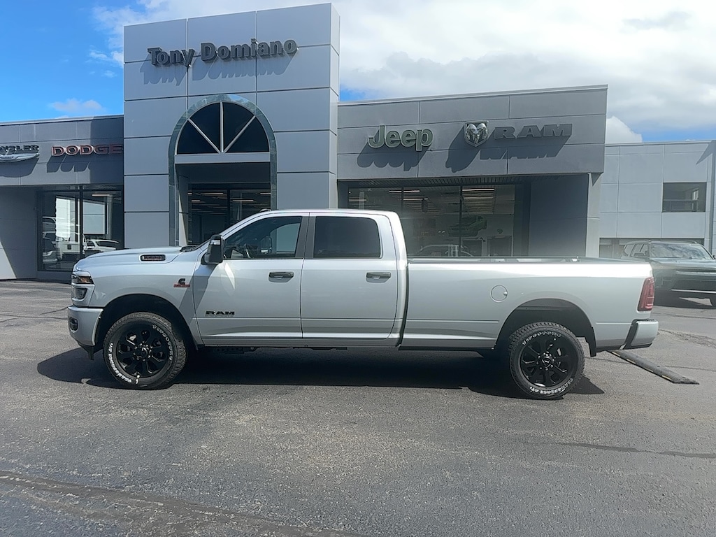 New 2027 Ram 3500 Big Horn Pickup