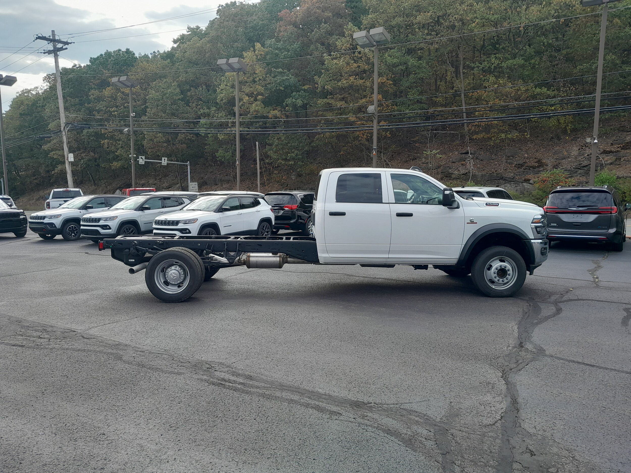 2025 Ram 5500 Tradesman photo 4