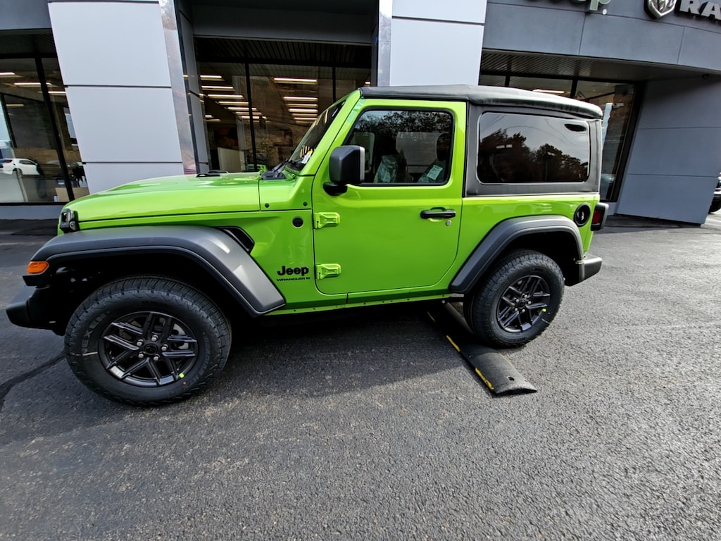 New 2026 Jeep Wrangler Sport Sport Utility