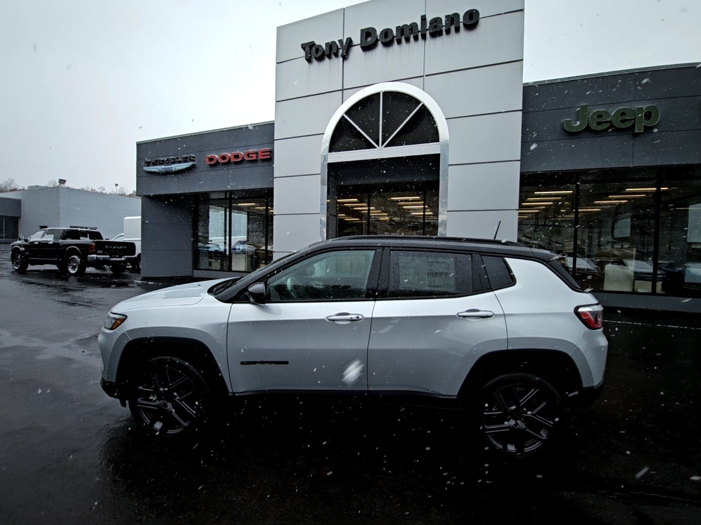2026 Jeep Compass Limited Altitude 4X4's photo