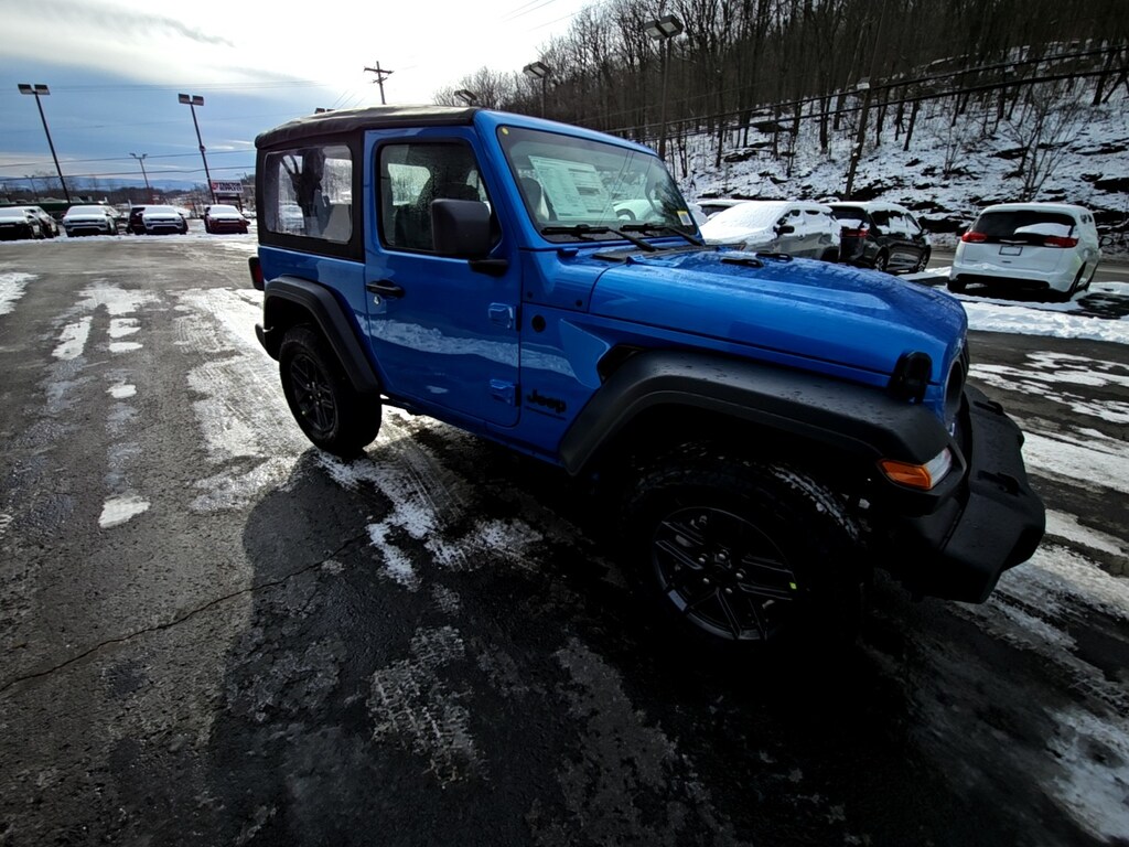 New 2026 Jeep Wrangler Sport Sport Utility