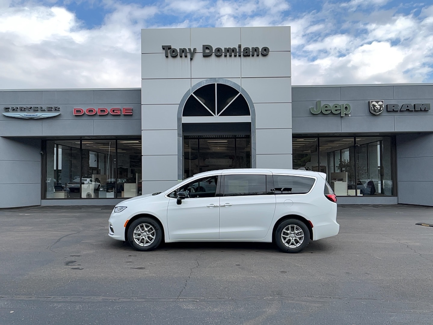 2026 Chrysler Pacifica