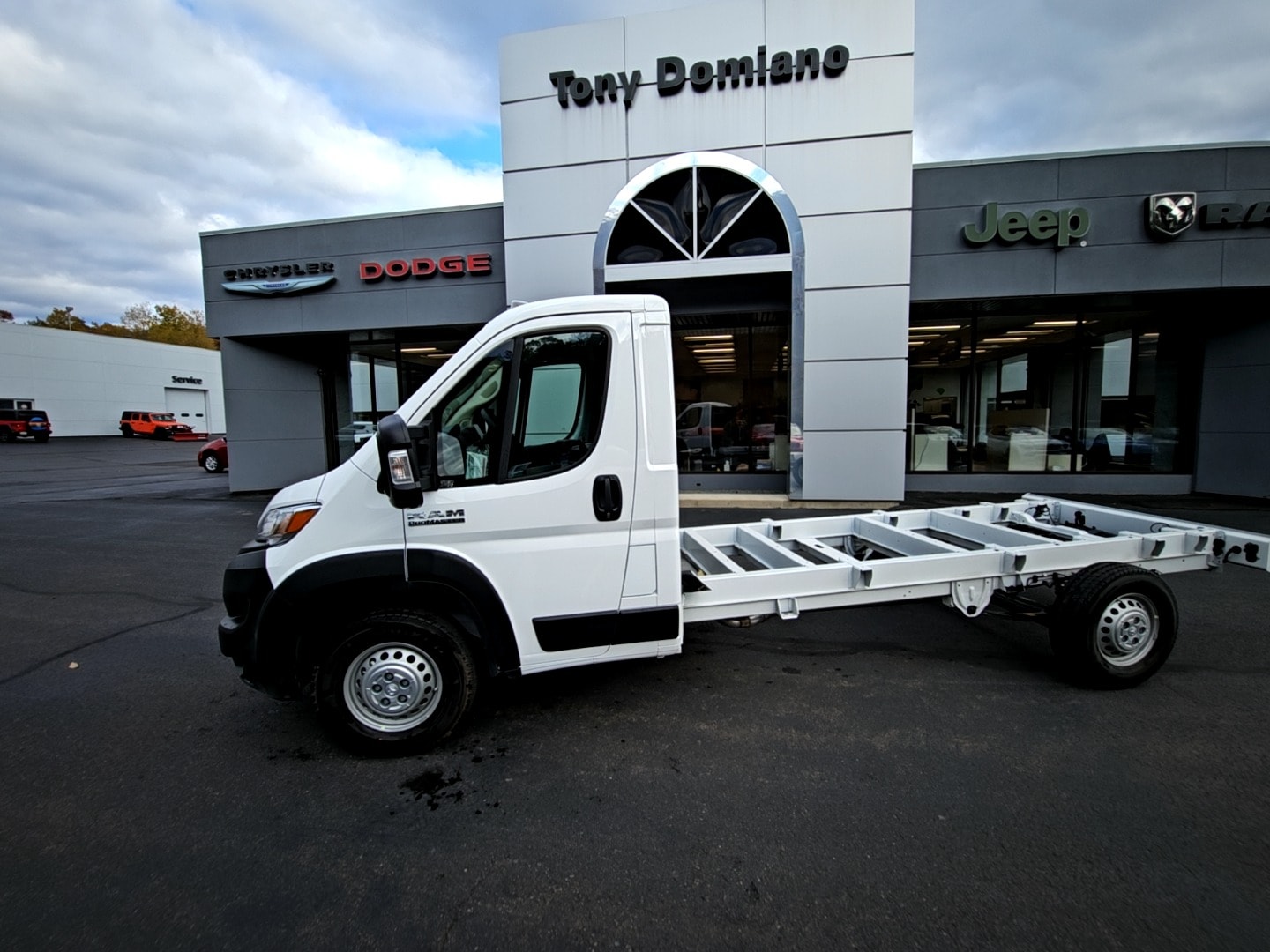 2026 RAM ProMaster Cutaway Tradesman's photo