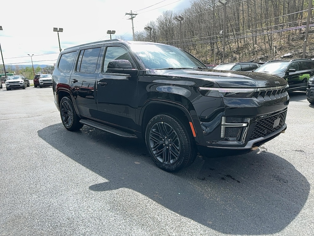 New 2026 Jeep Grand Wagoneer Base Sport Utility