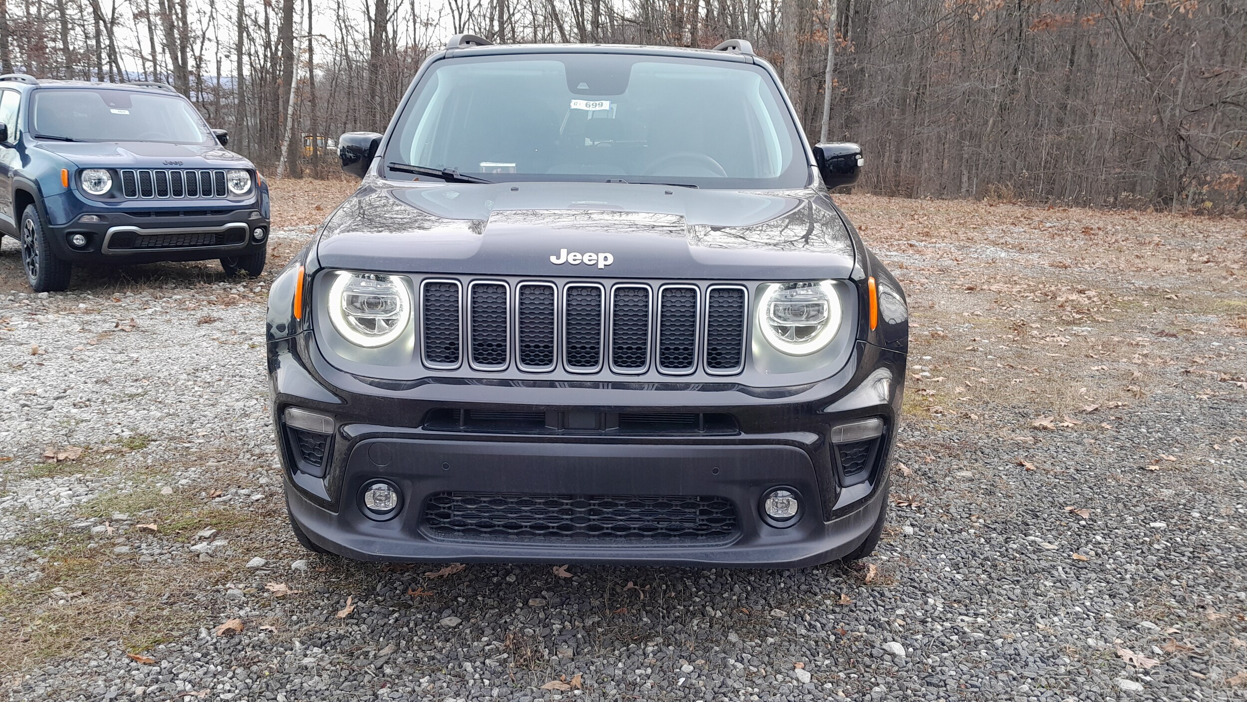 2023 Jeep Renegade Limited photo 2
