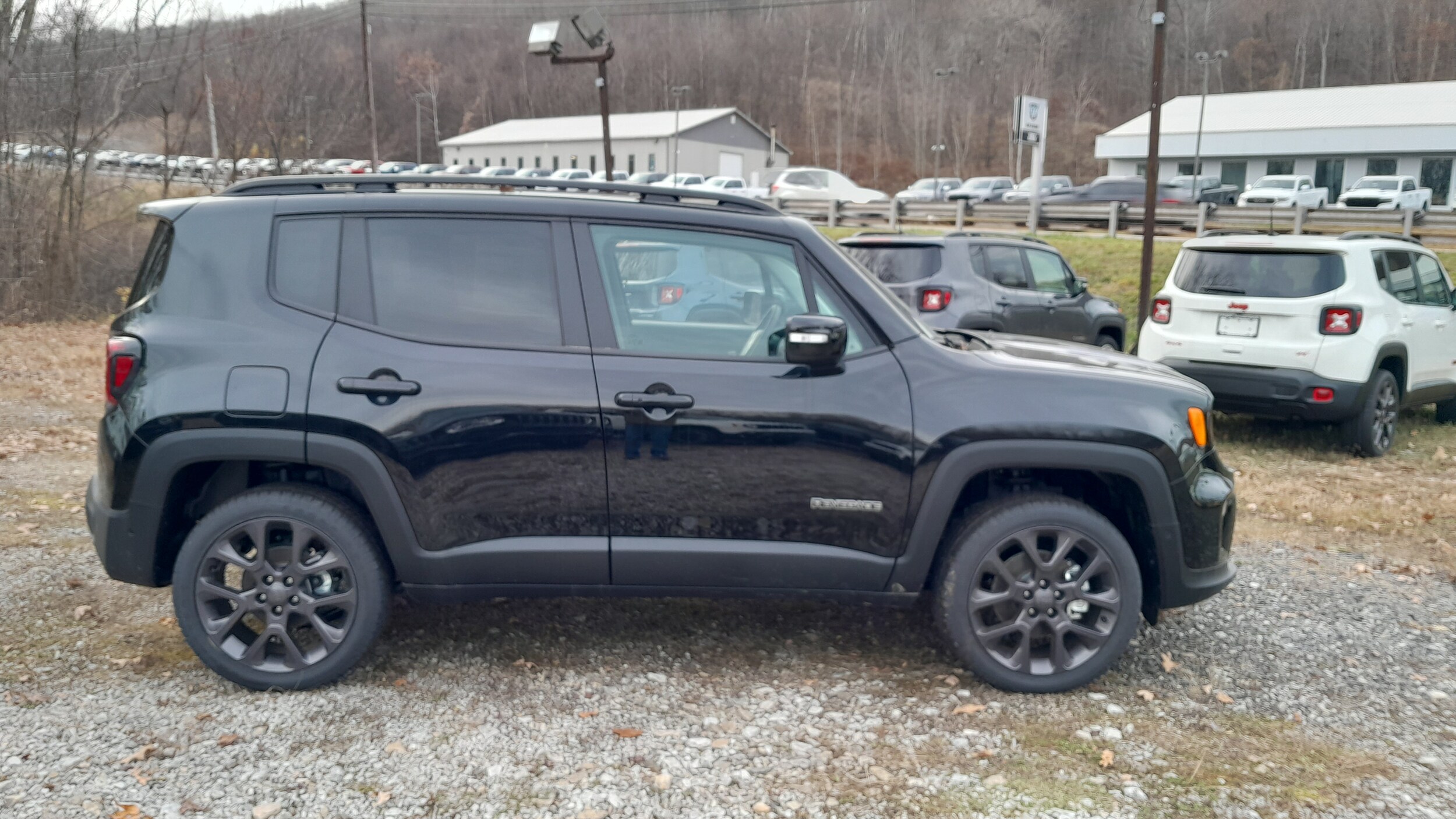 2023 Jeep Renegade Limited photo 4