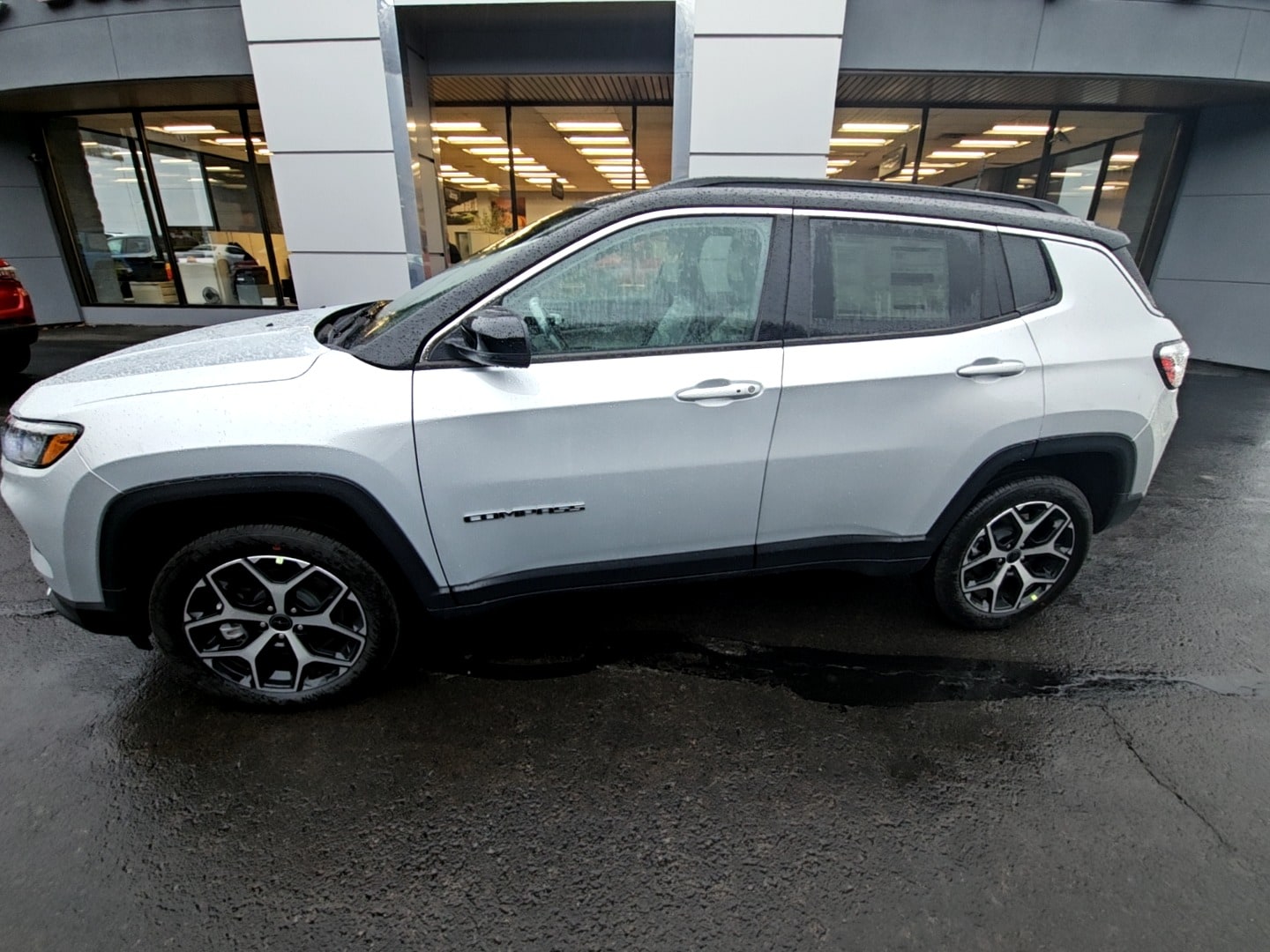 2026 Jeep Compass Limited's photo
