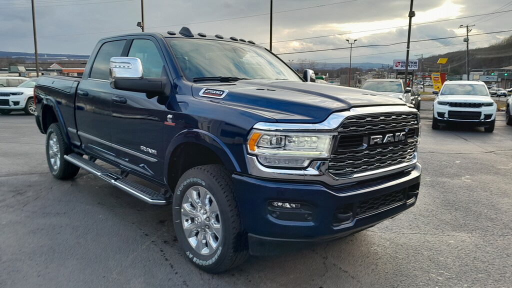New 2024 Ram 2500 LIMITED CREW CAB 4X4 6'4 BOX For Sale Cobleskill NY