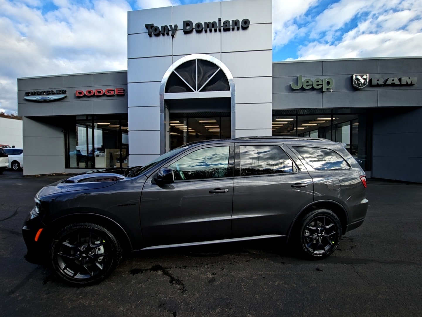 2026 Dodge Durango GT HEMI V8's photo