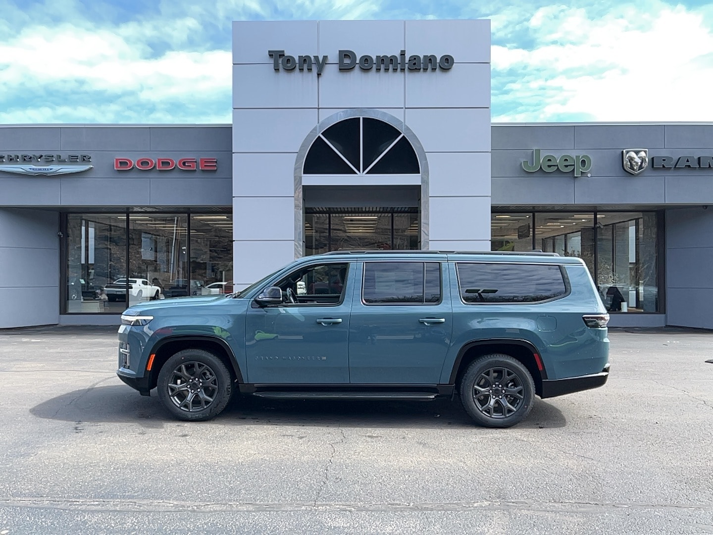 2026 Jeep Grand Wagoneer L