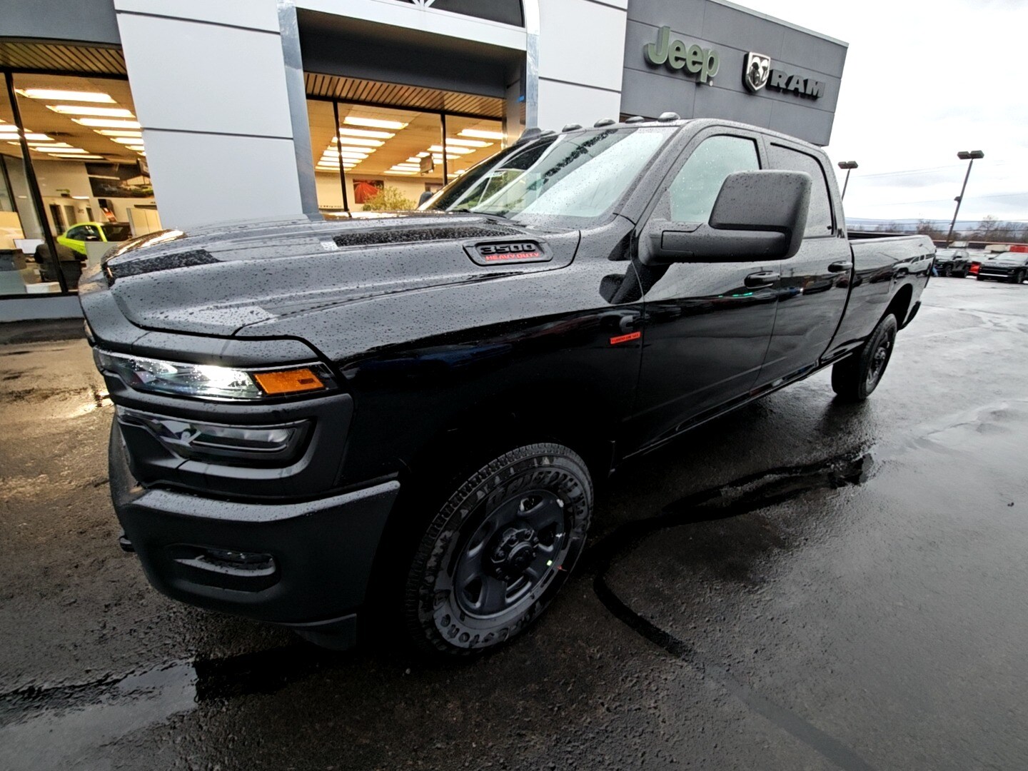 2026 Ram 3500 Tradesman photo 2