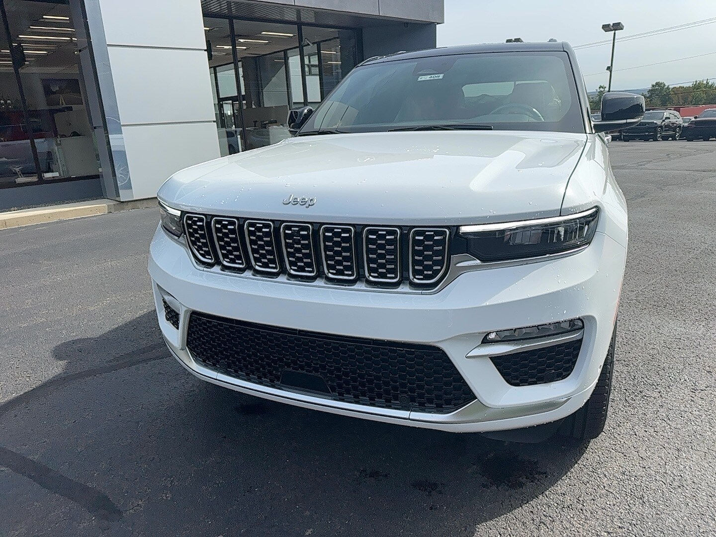 2025 Jeep Grand Cherokee Summit Sport photo 3