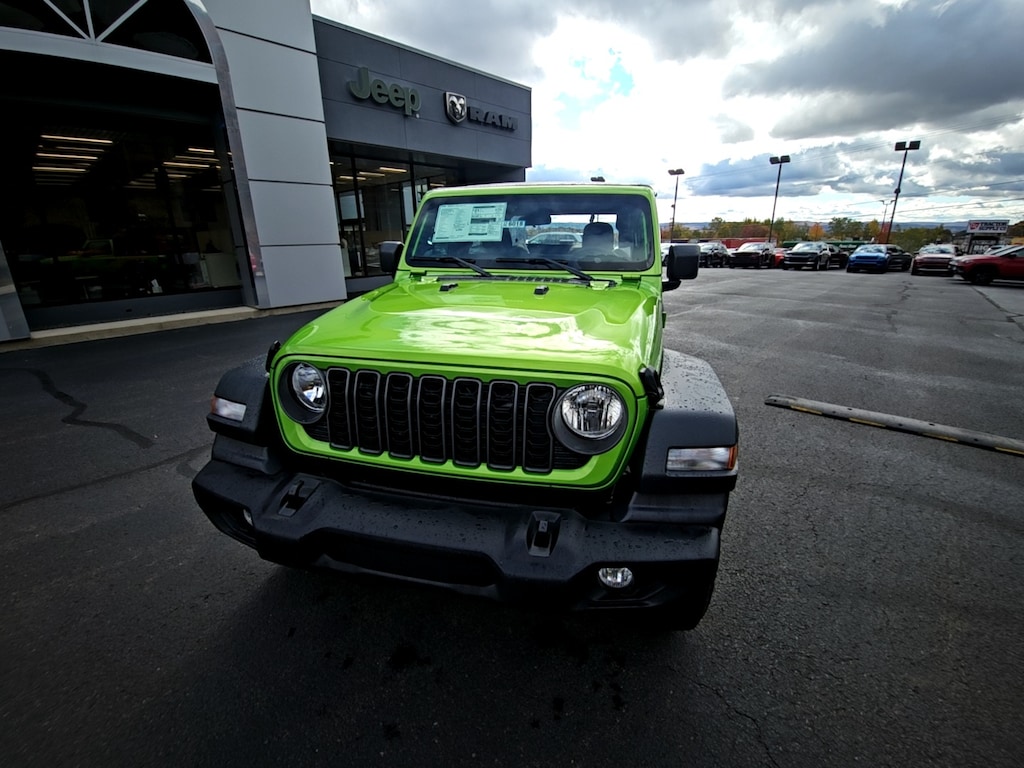 New 2026 Jeep Wrangler Sport Sport Utility