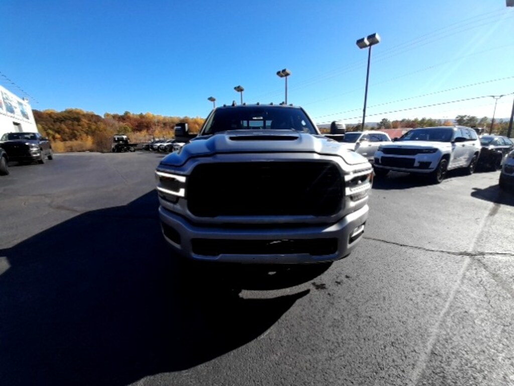 New 2024 Ram 2500 LARAMIE CREW CAB 4X4 6'4 BOX For Sale Vestal NY