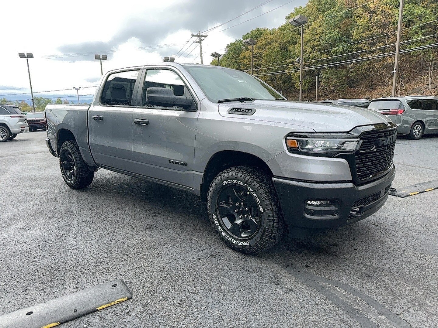 2026 Ram 1500 Tradesman photo 3