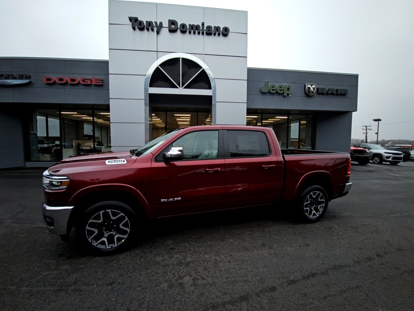 2026 RAM Ram 1500 Pickup Laramie's photo
