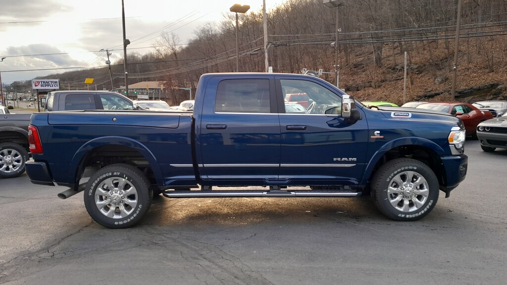 New 2024 Ram 2500 LIMITED CREW CAB 4X4 6'4 BOX For Sale Cobleskill NY