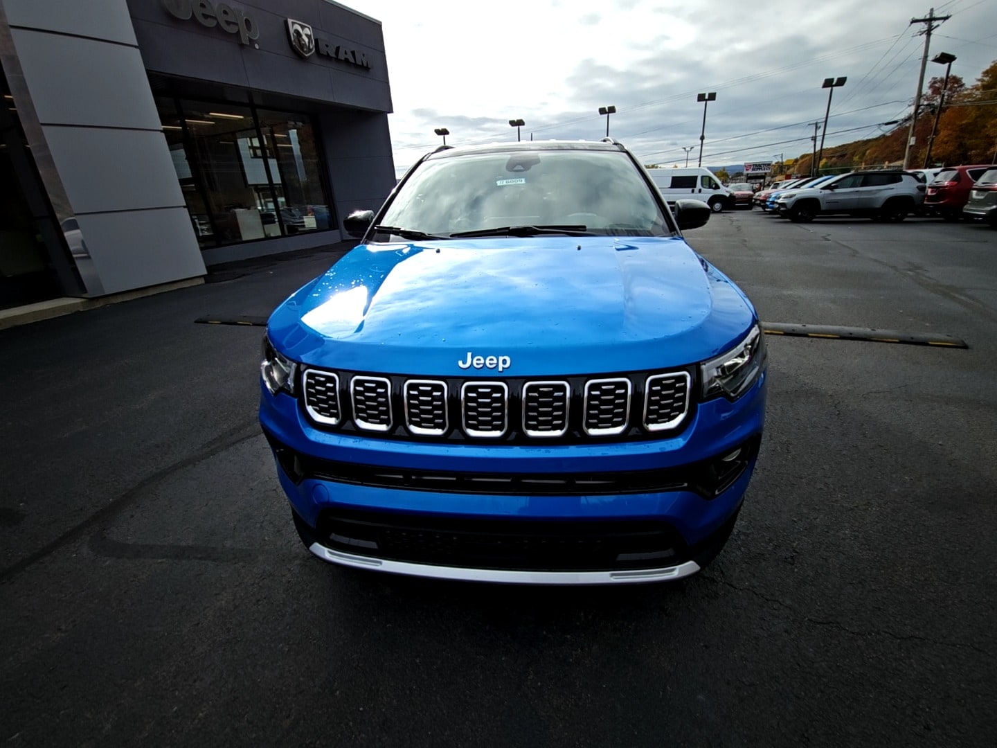 2026 Jeep Compass Limited's photo