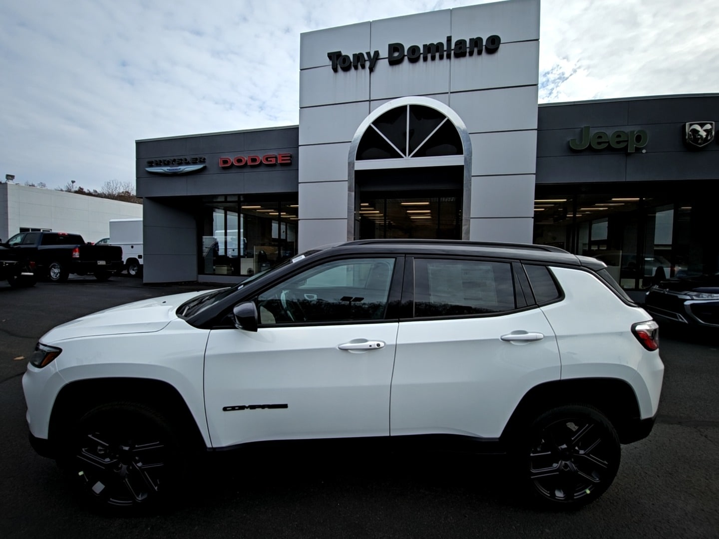 2026 Jeep Compass Limited Altitude's photo