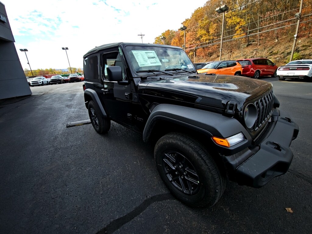 New 2026 Jeep Wrangler Sport Sport Utility