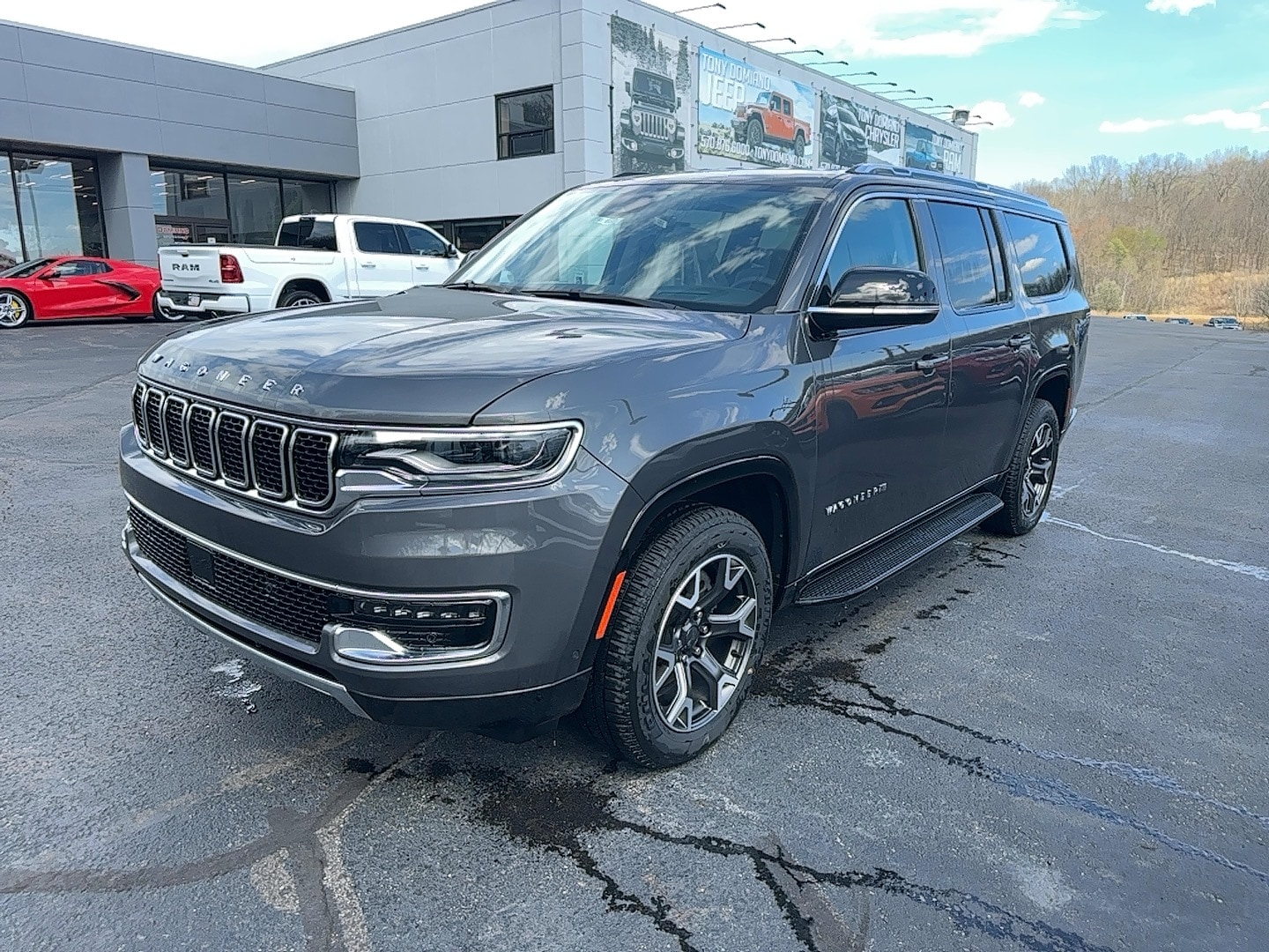 2023 Jeep Wagoneer L Series III
