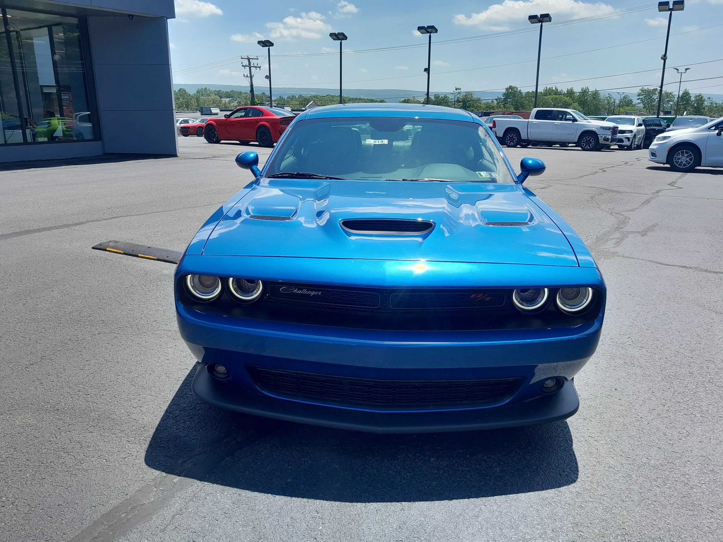 2022 Dodge Challenger R/T Scat Pack photo 2