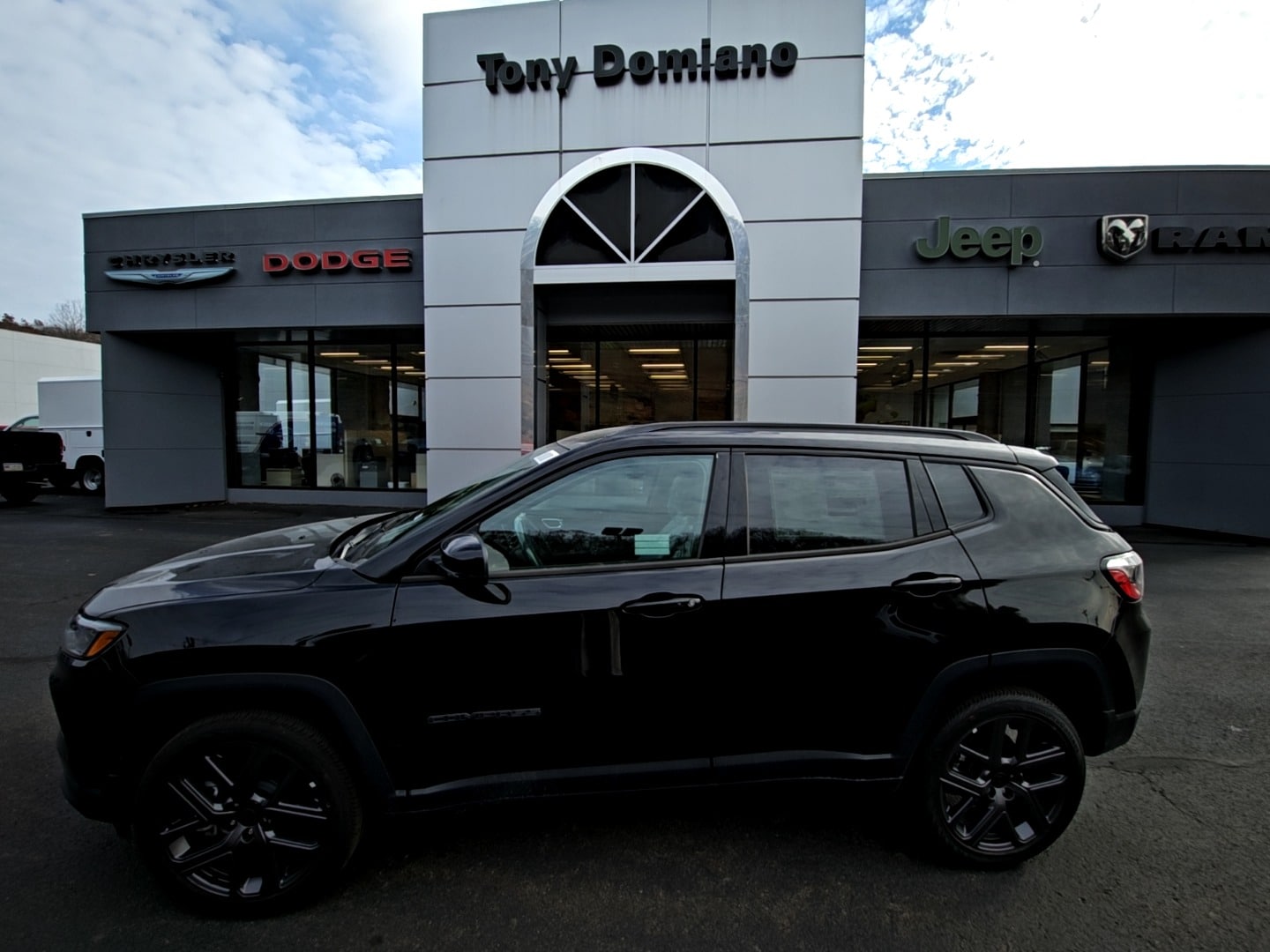 2026 Jeep Compass Limited Altitude's photo