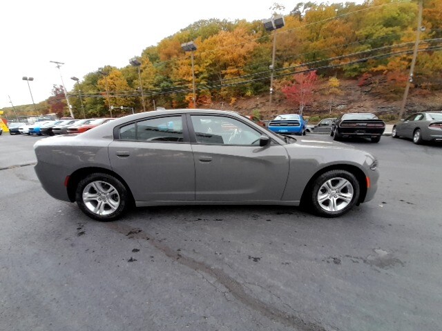 2023 Dodge Charger SXT photo 3