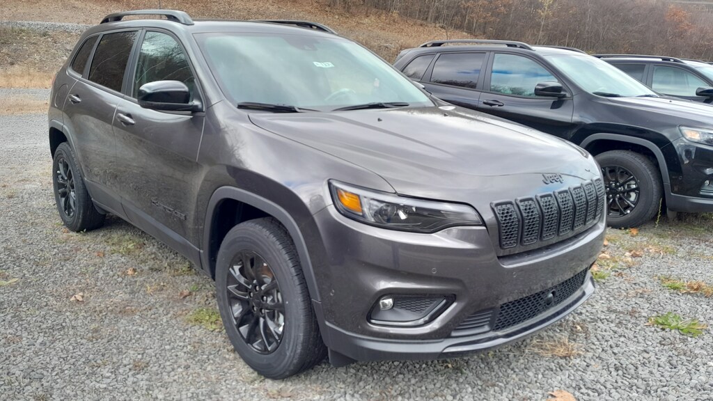 Used 2023 Jeep Cherokee ALTITUDE LUX 4X4 For Sale Cobleskill NY