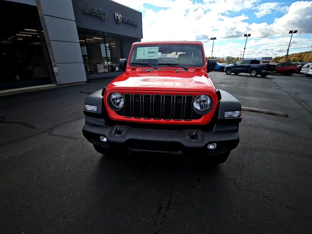 New 2026 Jeep Wrangler Sport Sport Utility