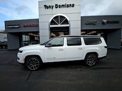 2025 Jeep Wagoneer Series III Sport Utility