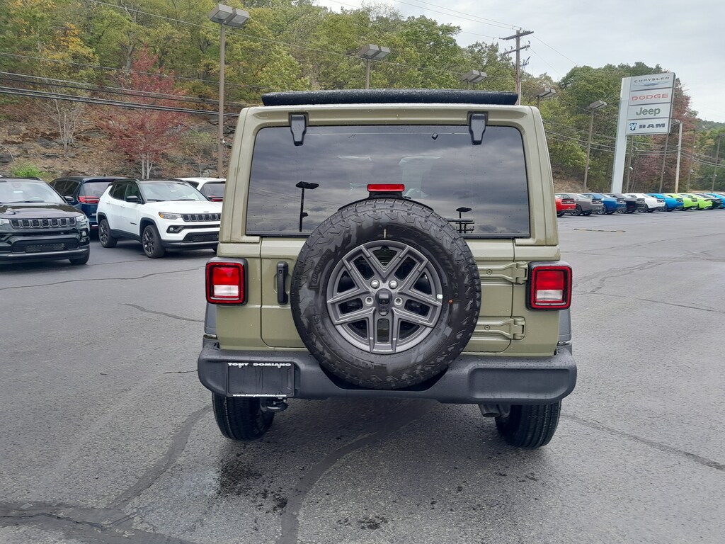 New 2026 Jeep Wrangler Sport Sport Utility