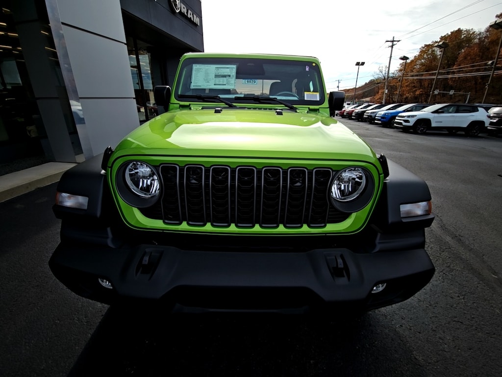 New 2026 Jeep Wrangler Sport Sport Utility