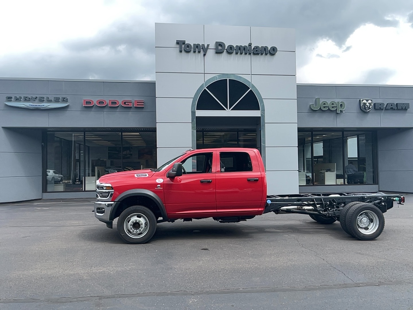 2026 RAM 5500 Big Horn 4X4 Crew Cab DRW 197" WB's photo