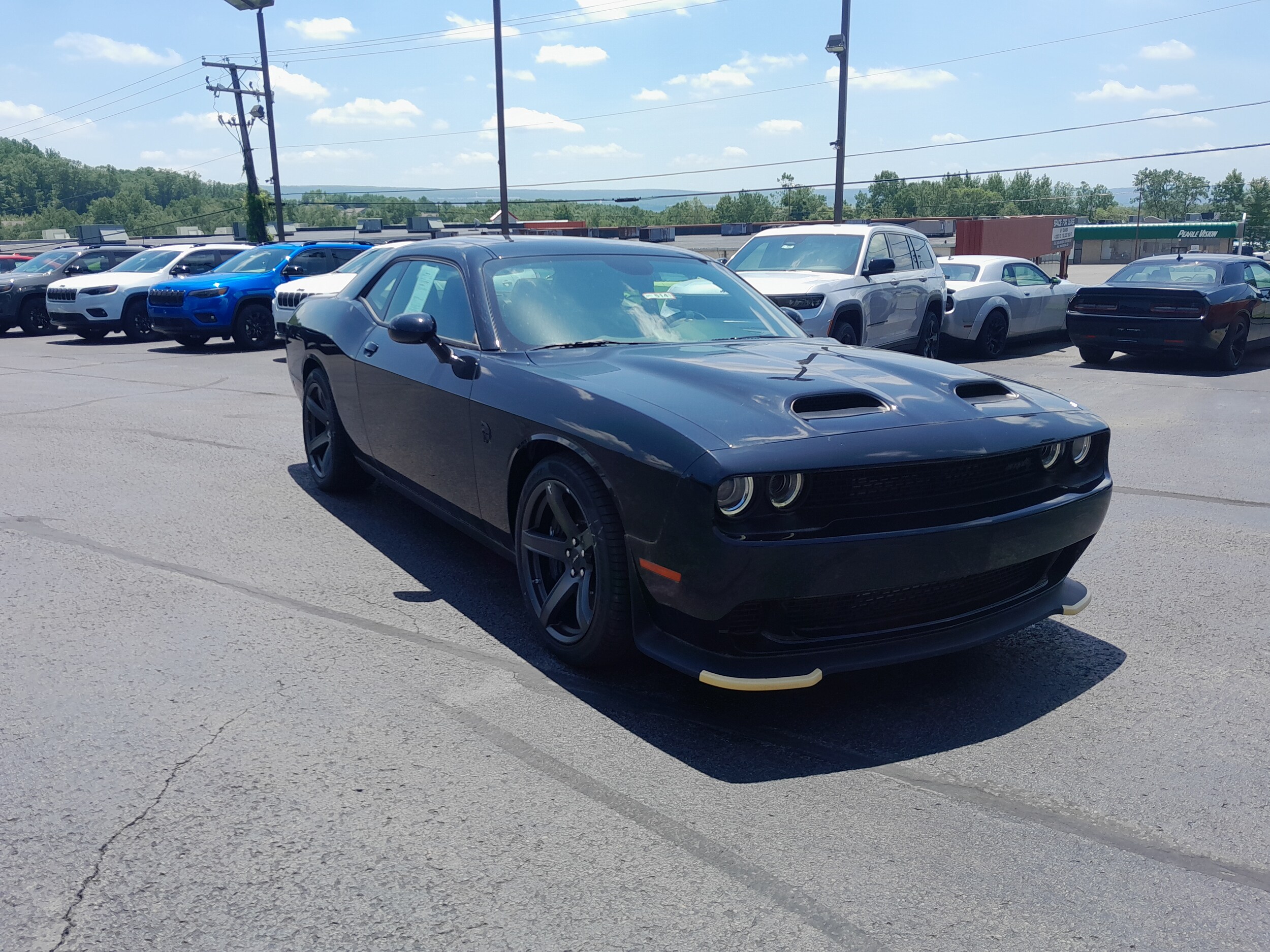 2022 Dodge Challenger SRT8 Hellcat Redeye photo 3