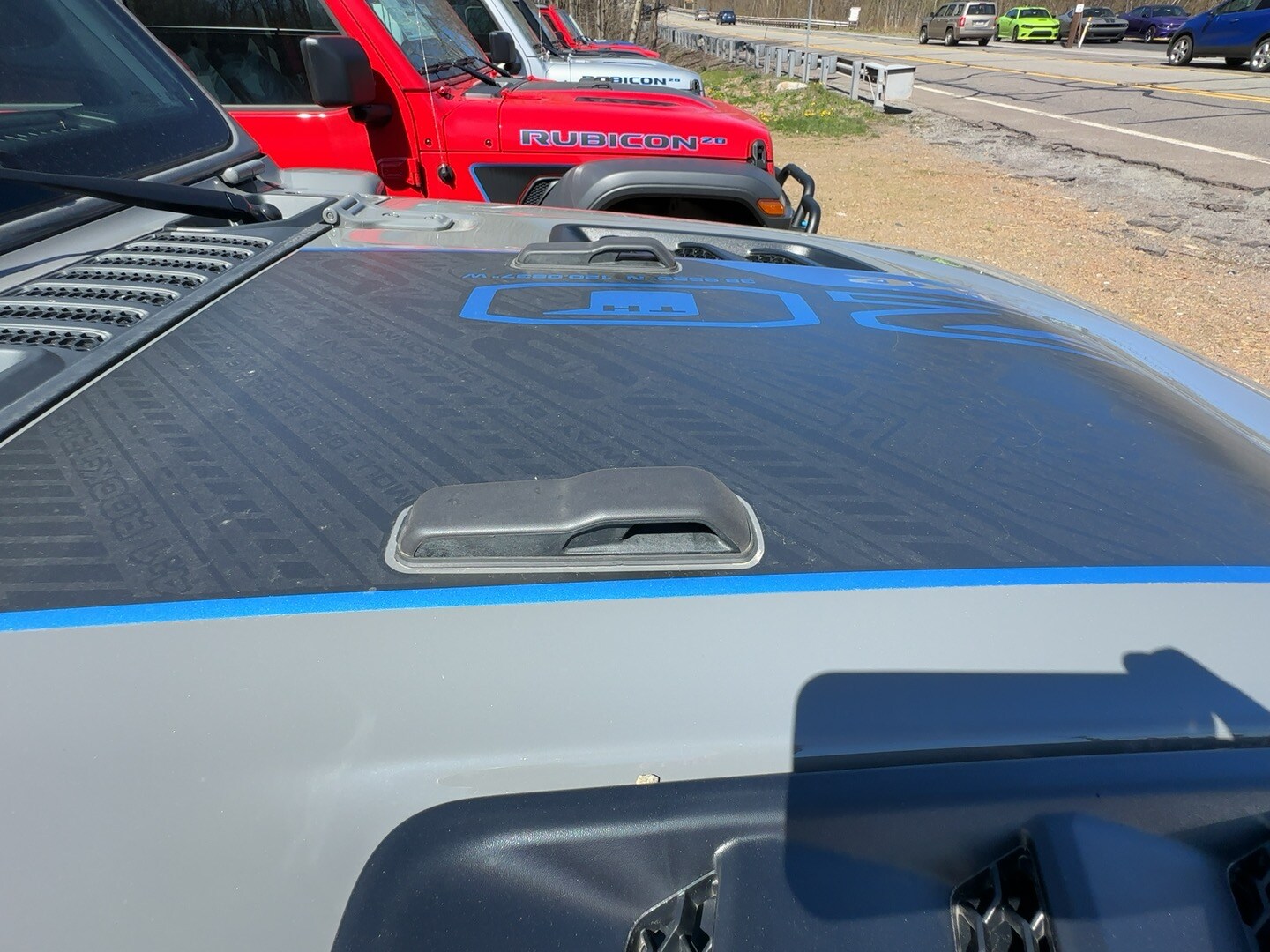 2023 Jeep Wrangler 4xe Rubicon Anniversary Edition photo 4