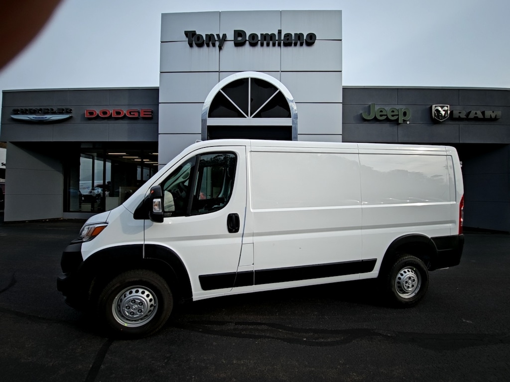 New 2026 Ram ProMaster Low Roof Cargo Van