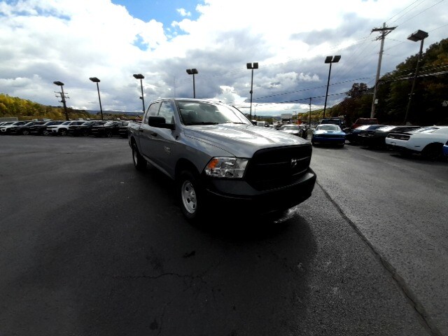 2023 Ram 1500 Classic Tradesman photo 3