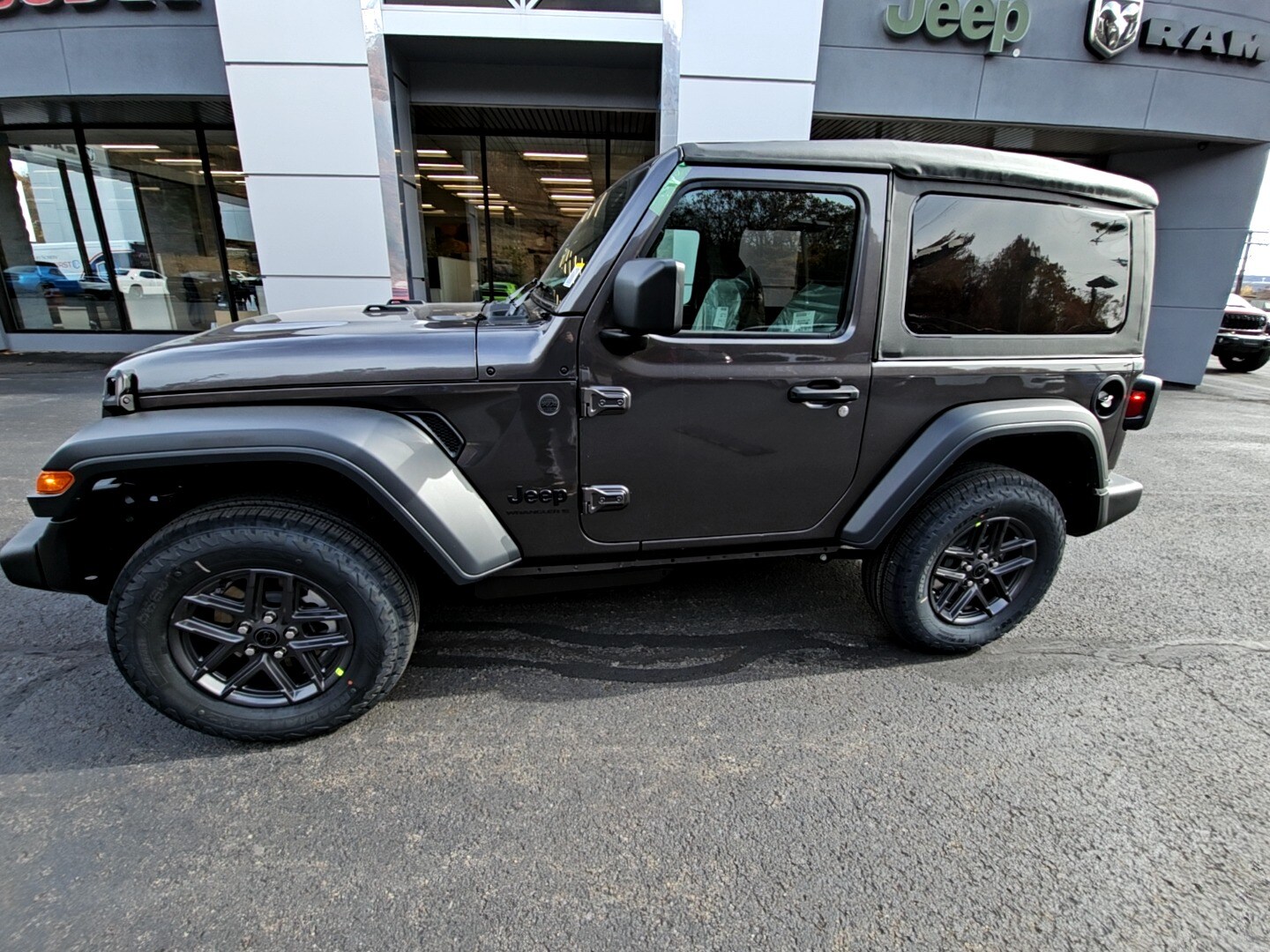 2026 Jeep Wrangler Sport photo 2