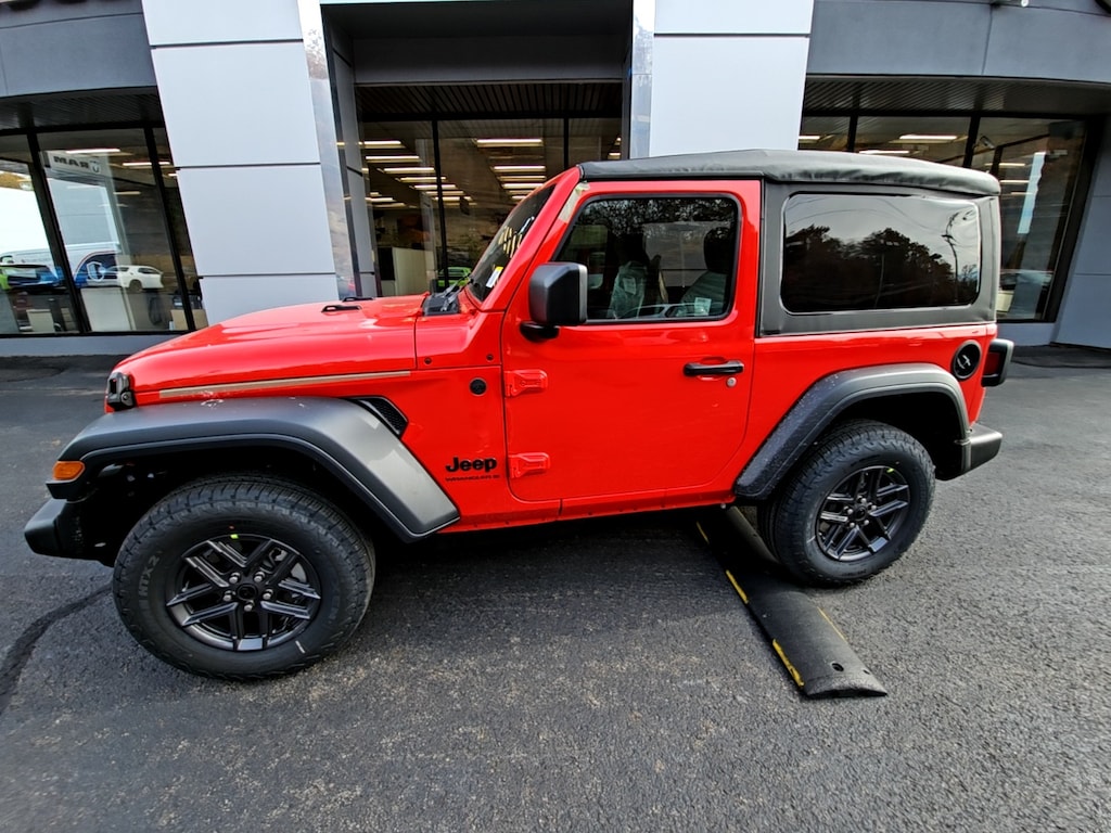 New 2026 Jeep Wrangler Sport Sport Utility