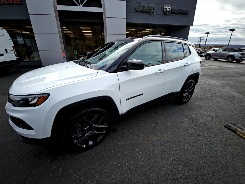 New 2026 Jeep Compass Limited Sport Utility