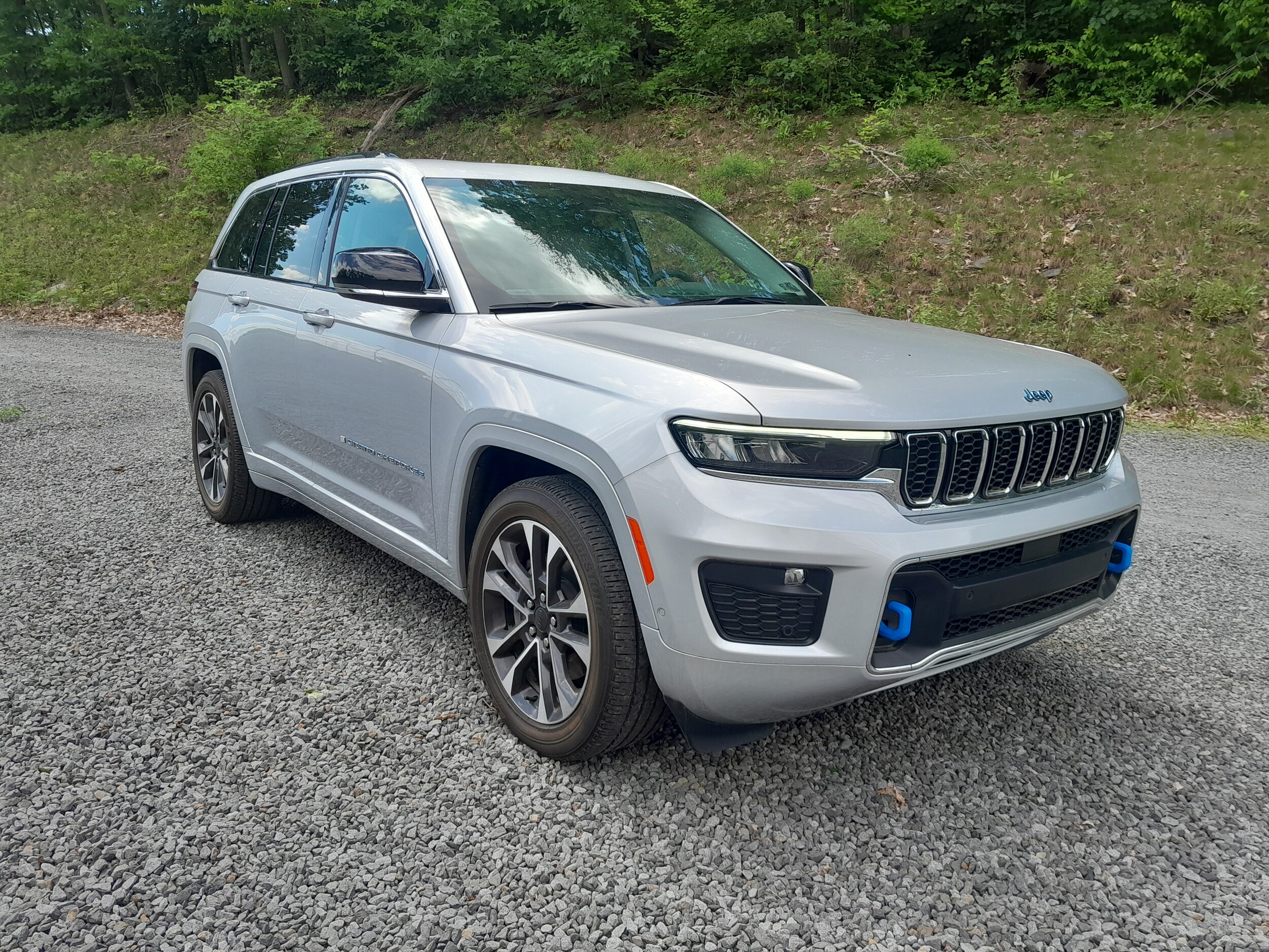 2022 Jeep Grand Cherokee 4xe Overland photo 3