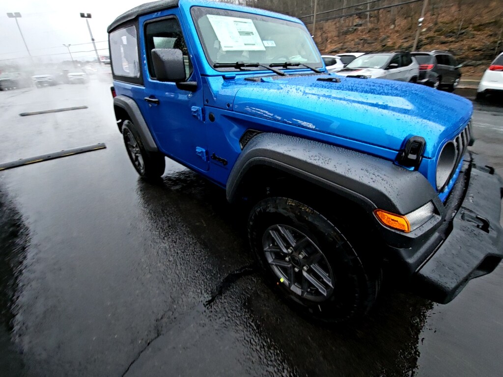 New 2026 Jeep Wrangler Sport Sport Utility