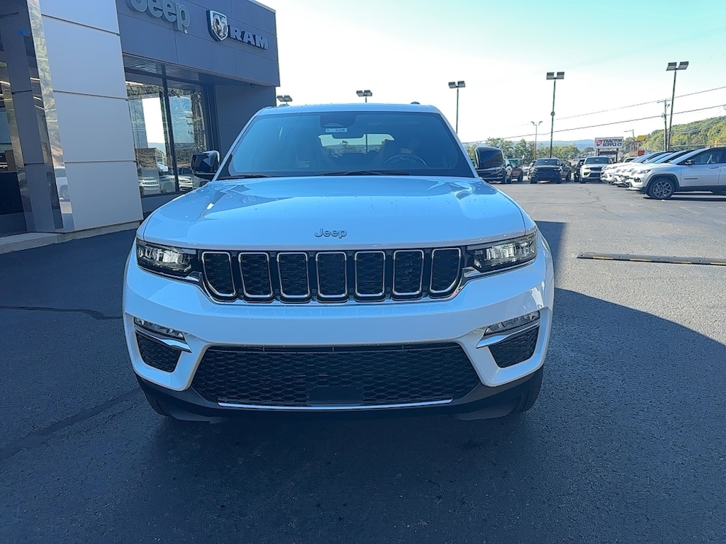 New 2025 Jeep Grand Cherokee Limited Sport Utility