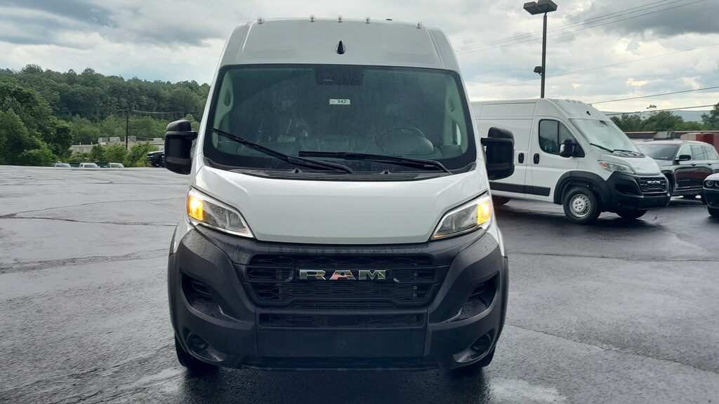 2024 Ram ProMaster PROMASTER 1500 TRADESMAN CARGO VAN HIGH ROOF 136