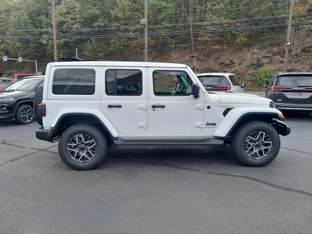 New 2026 Jeep Wrangler Sahara Sport Utility