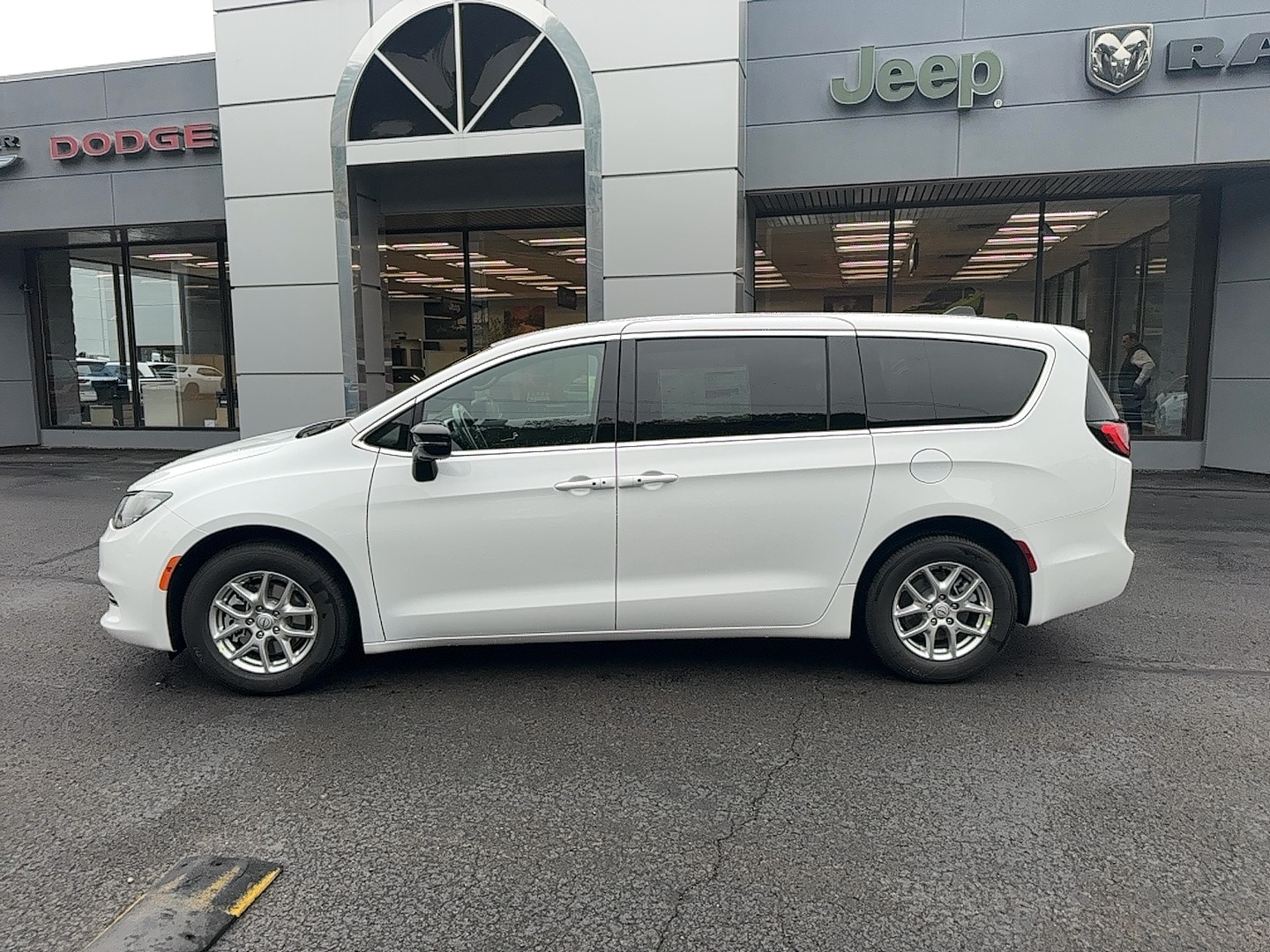 2026 Chrysler Voyager Cargo Van 