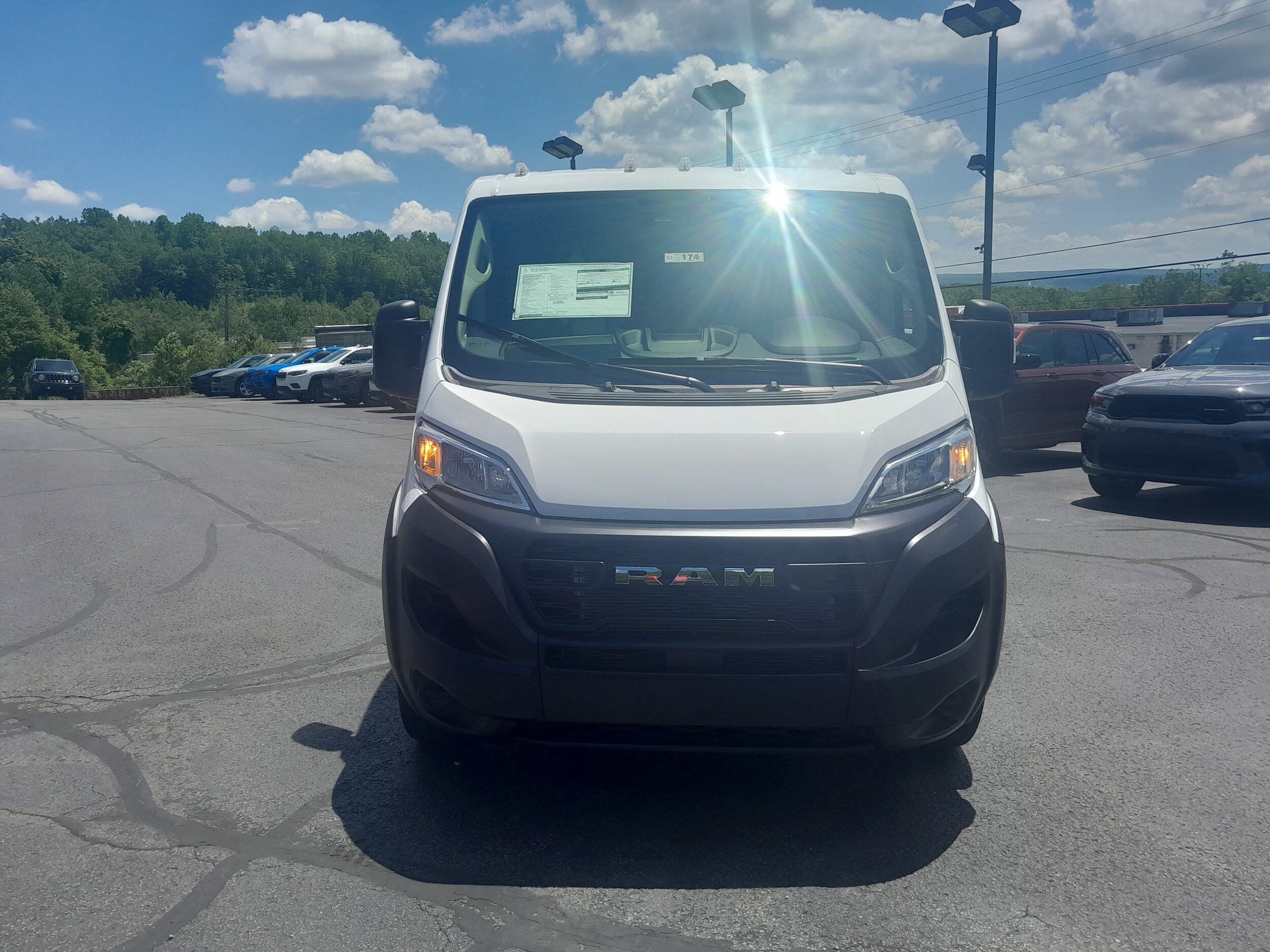 2025 Ram ProMaster 1500 photo 2
